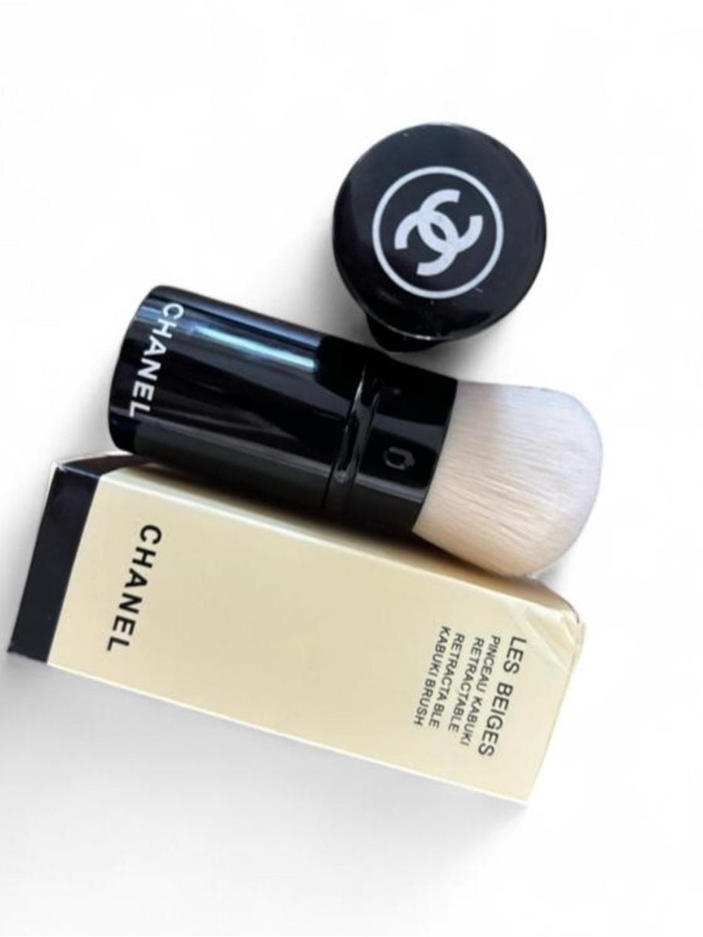 CHANEL Les Beiges Retractable Kabuki Brush - Black & White Bristles